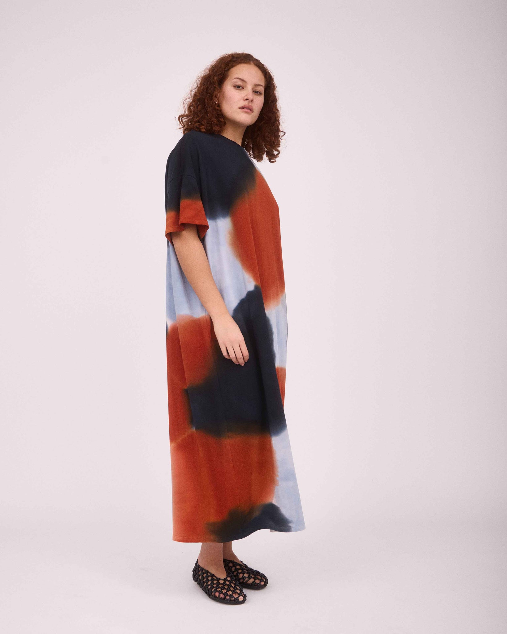 ADELE OVER-SIZED MAXI DRESS BLACK/BROWN/BLUE GREY